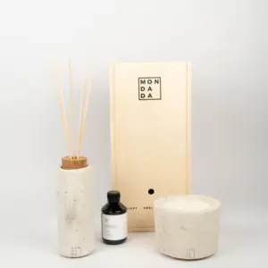 Urban Giftset Candle Small + Diffuser - Ecru